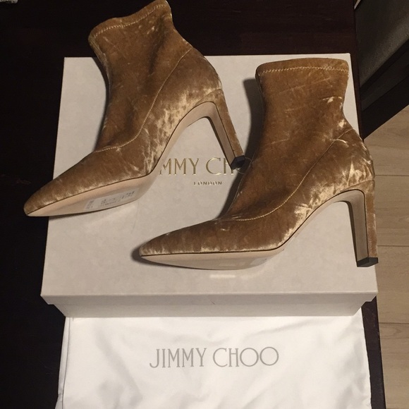 Jimmy Choo Louella85 Crushed Stretch Velvet Bootie - Picture 4 of 6